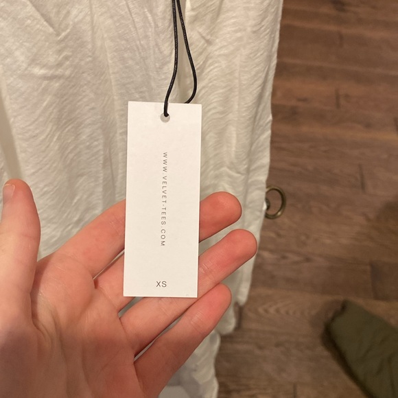 Velvet by Graham & Spencer white cardigan. Women size XS. New with tags. - Picture 4 of 5